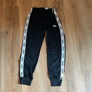 Kids Nike joggers